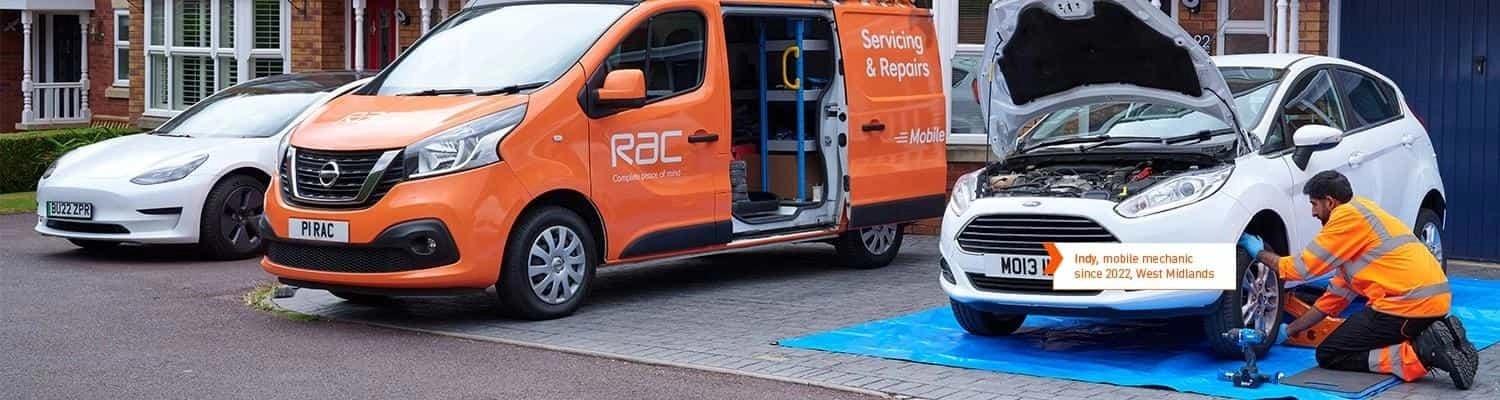 Mobile mechanic changing a tyre